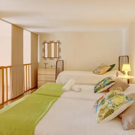 Lofts I *